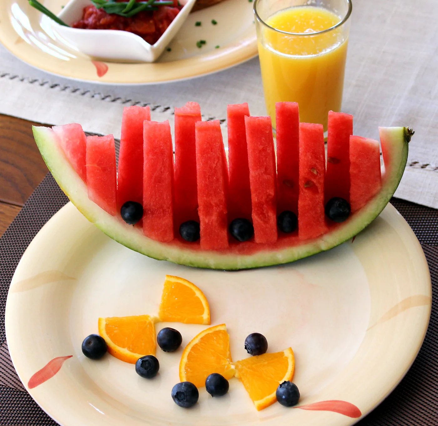Fresh fruit breakfast plate
