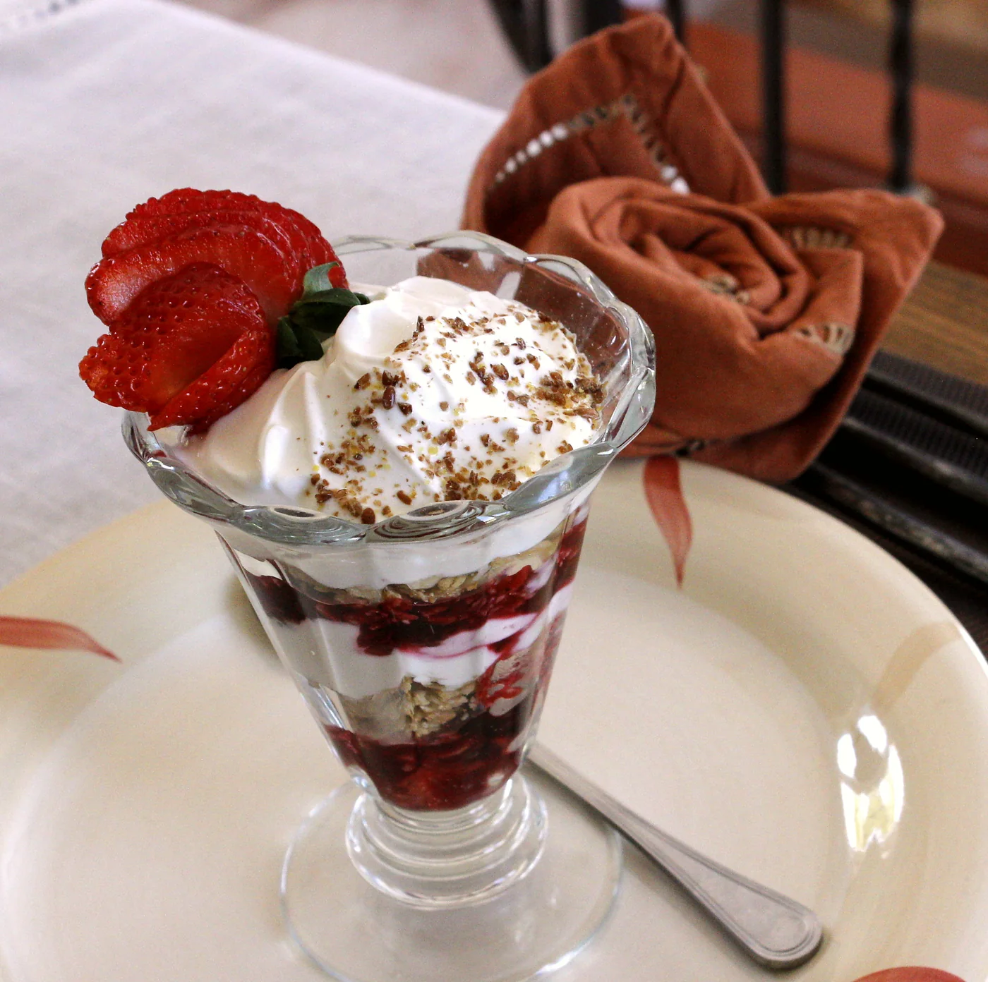 Yogurt fruit breakfast
